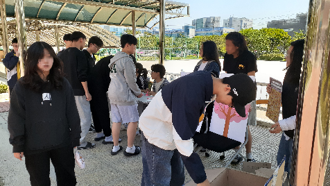 위클래스 '버텨낸 나, 자라난 나' 행사